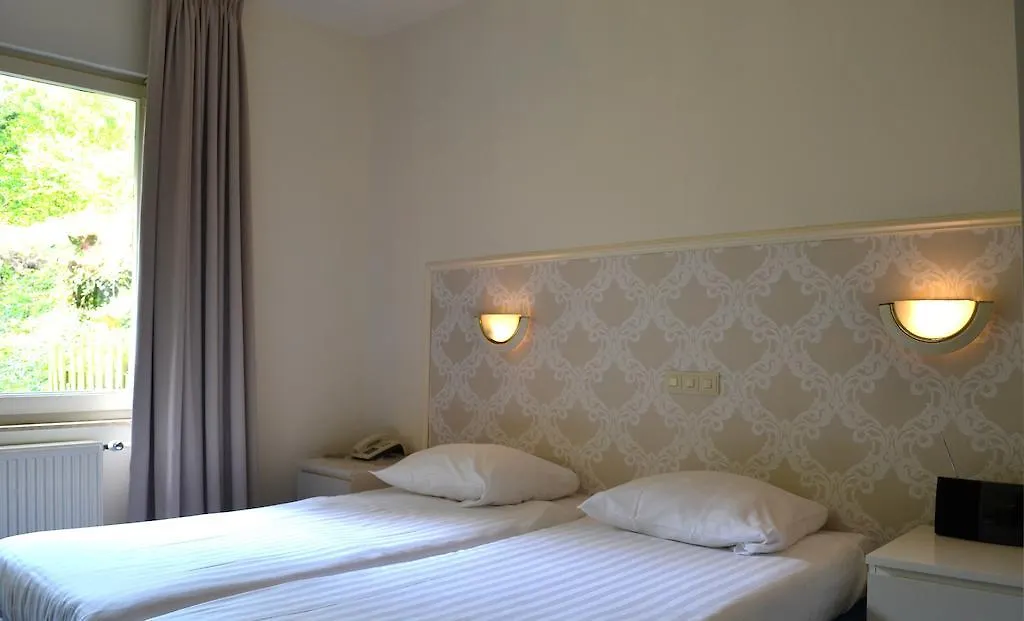 Hotel Lamerichs-1